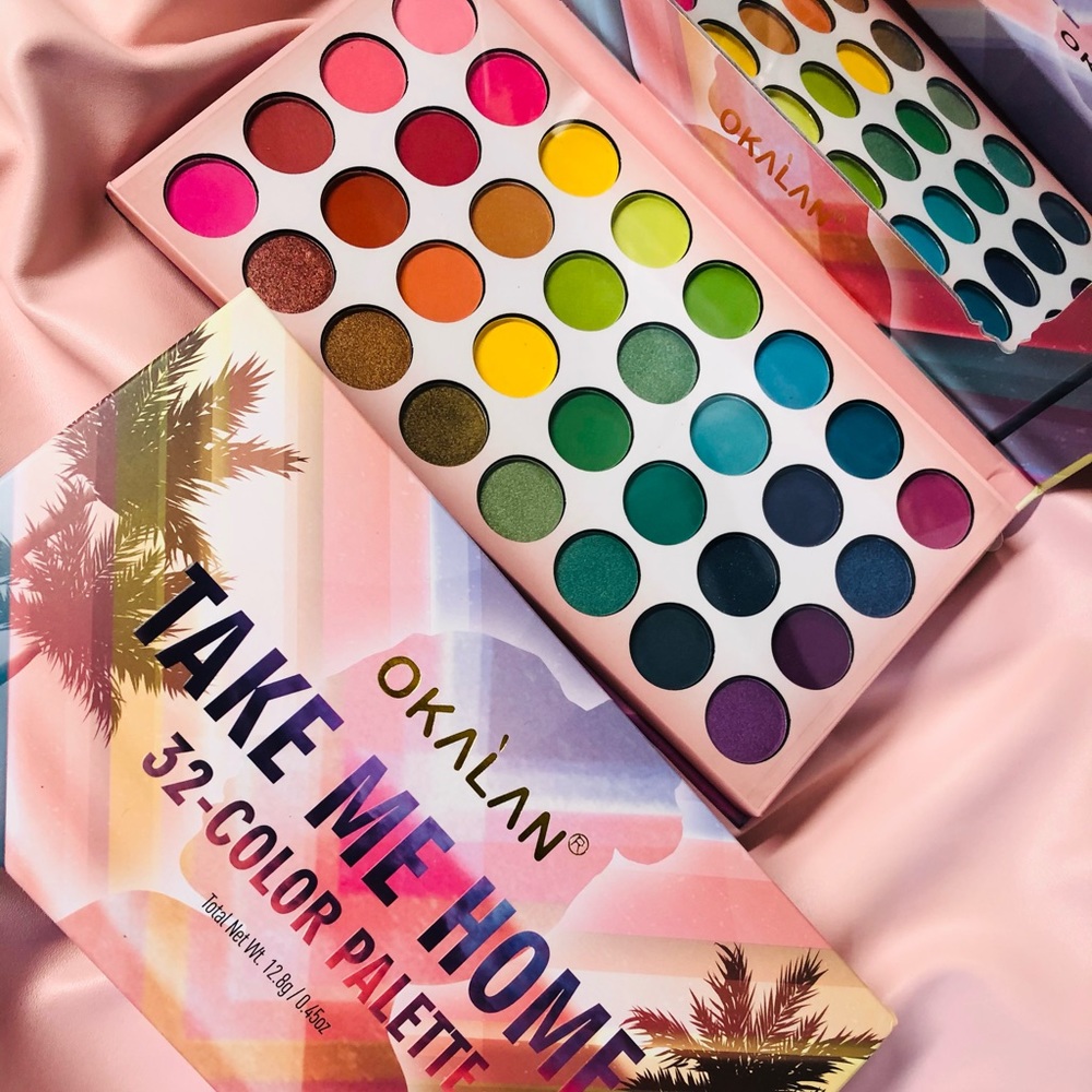 Okalan 32-color eyeshadow palette